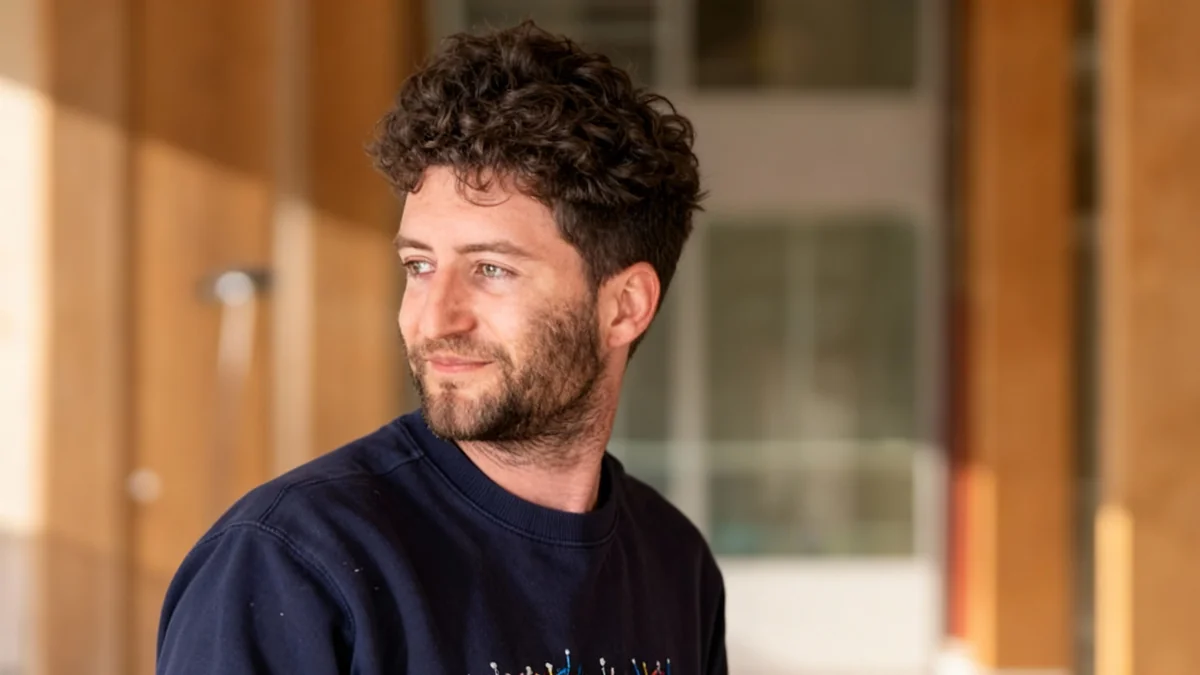 Man Attacks Passenger with Bread Knife on RBS Train